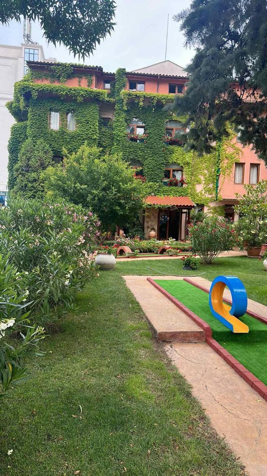 Oleander House And Tennis Club Sunny Beach Exterior photo