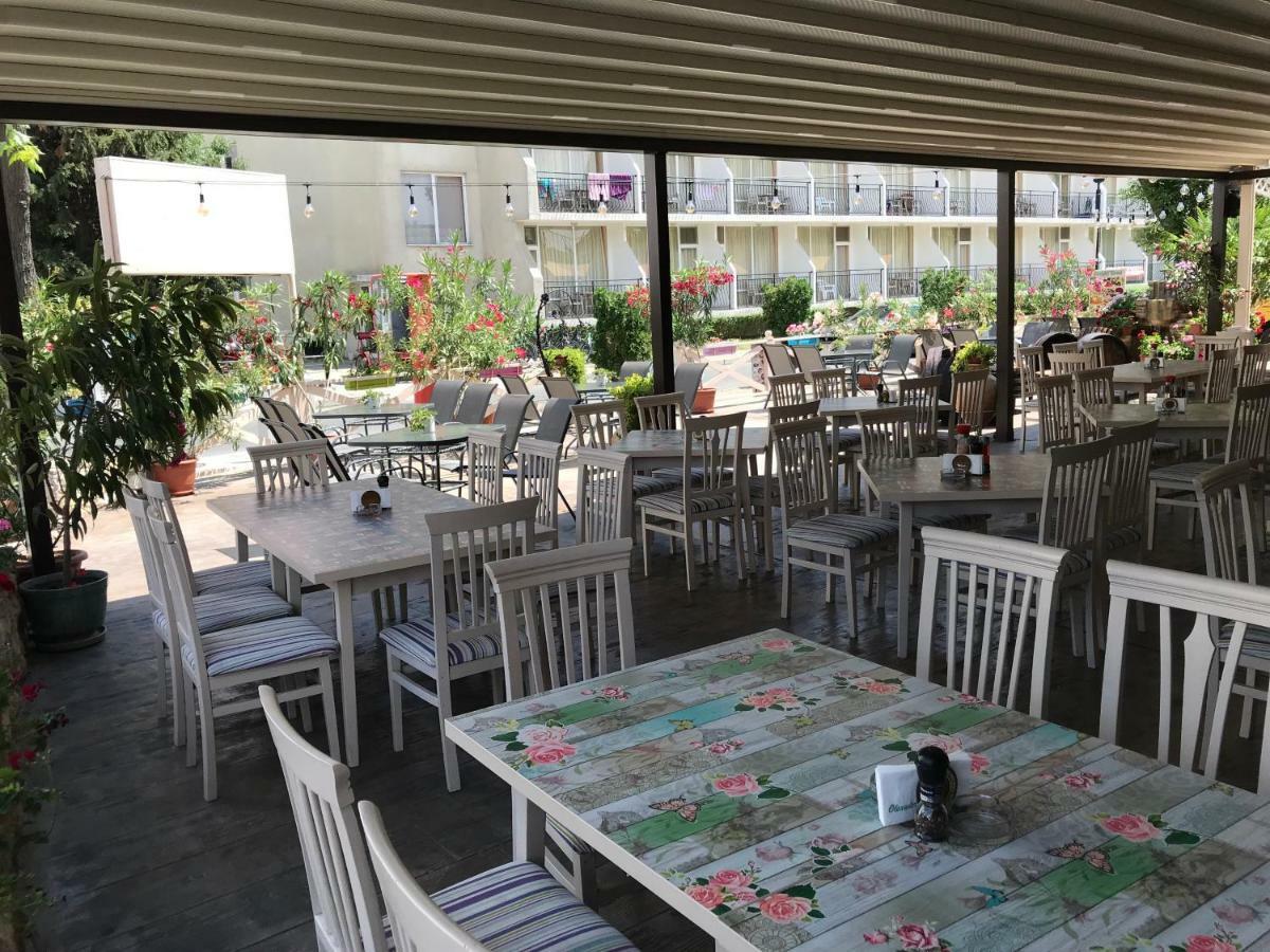 Oleander House And Tennis Club Sunny Beach Exterior photo