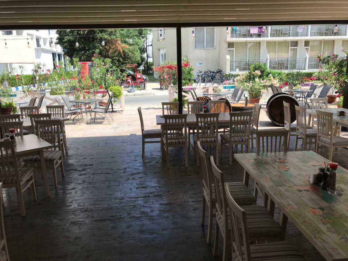 Oleander House And Tennis Club Sunny Beach Exterior photo