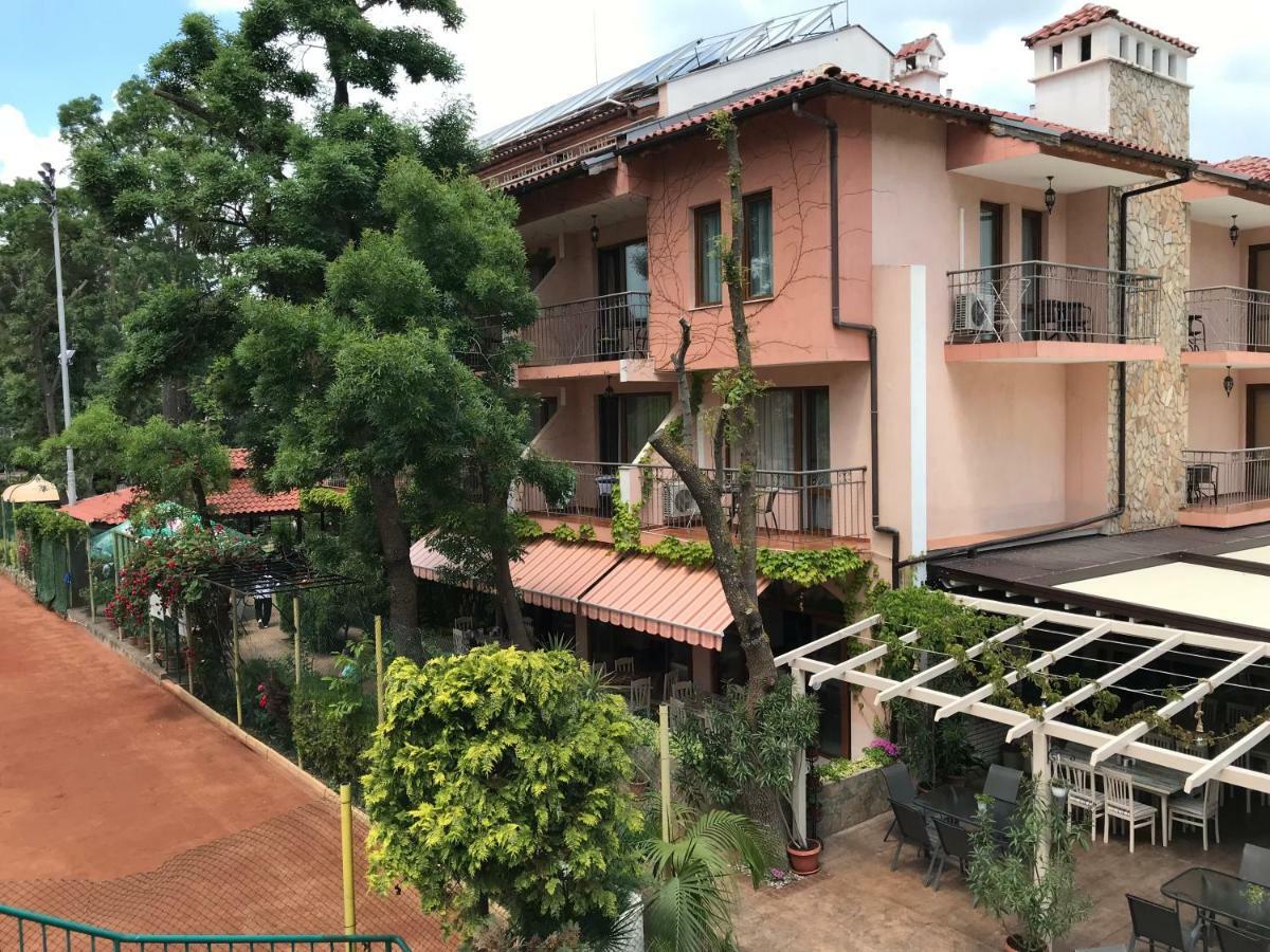 Oleander House And Tennis Club Sunny Beach Exterior photo