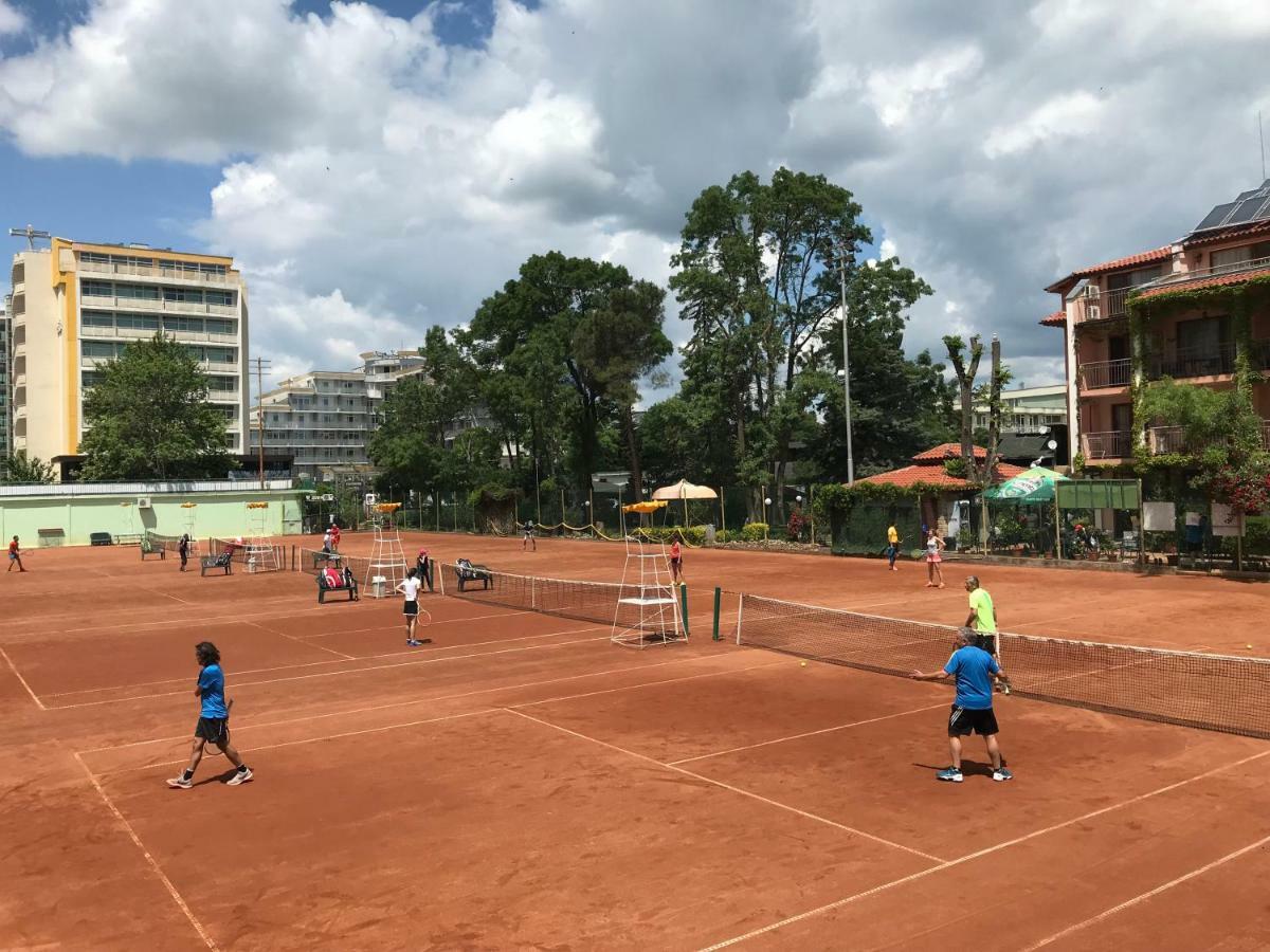 Oleander House And Tennis Club Sunny Beach Exterior photo