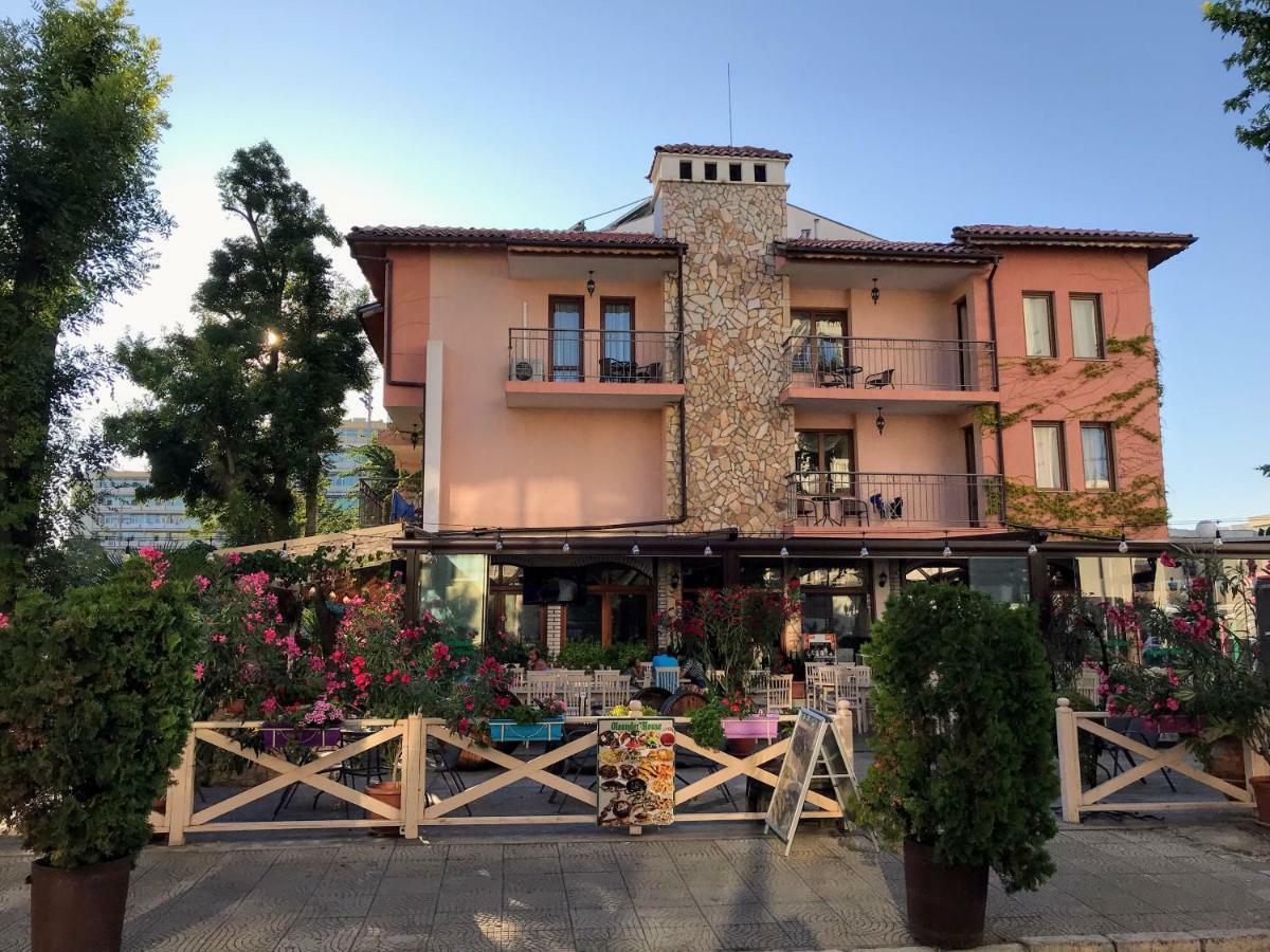 Oleander House And Tennis Club Sunny Beach Exterior photo